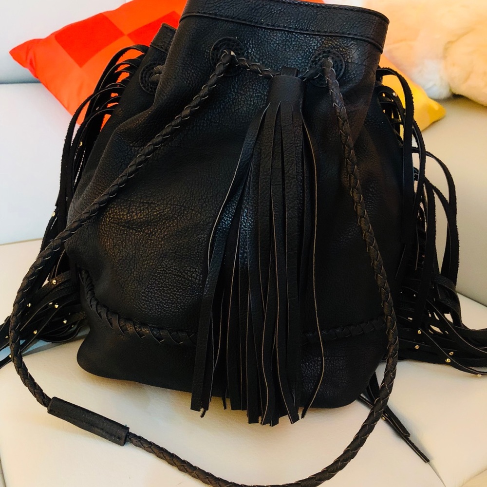 Women’s Draw String Purse Like New